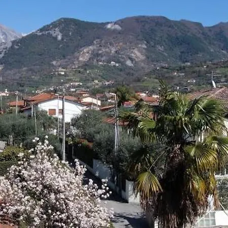 House Versilia Luca E Giada, 5 chilometri da Forte dei Marmi!-2