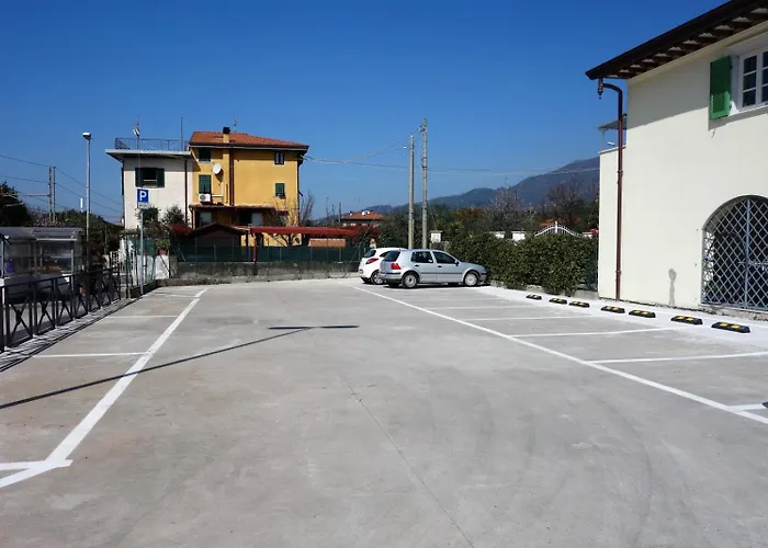 House Versilia Luca E Giada, 5 chilometri da Forte dei Marmi!